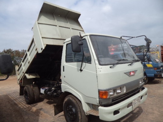 ขายรถ6ล้อฮีโน่ดั้ม เครื่อง185แรงม้า เบรกทิิฟฟี พวงมาลัยเพาเวอร์