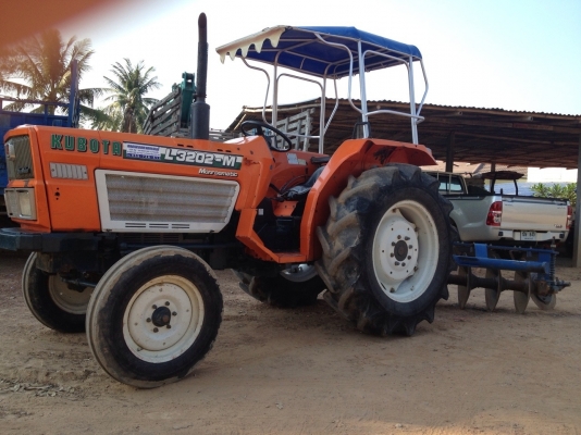 คูโบต้า L3202 ผาน LCS 6x22 รถข้าราชการครู สภาพ 95 เปอร์เซ็นสภาพดีมาก