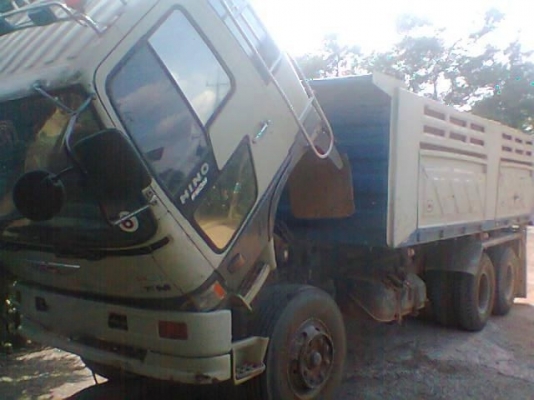 รถฮีโน่ 10 ล้อดั๊ม FM3M 240 แรงม้า ปี 39 สนใจติดต่อ 081 - 6079515 รถฮีโน่ 10 ล้อดั๊ม FM3M 240 แรงม้า ปี 39 สนใจติดต่อ 081 - 6079515