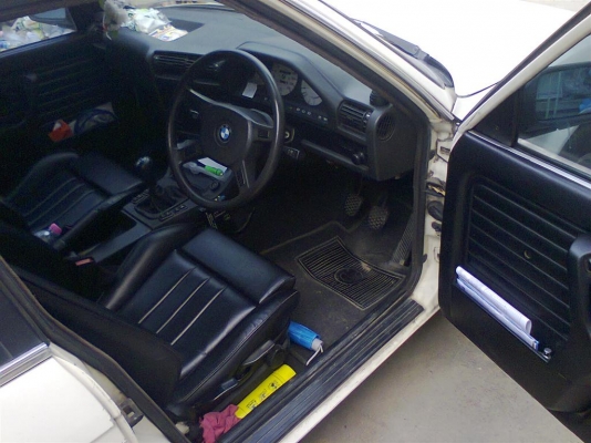 Bmw E30 1800.เครื่องเดิม GAS Bmw E30 1800.เครื่องเดิม GAS