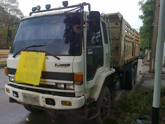 ISUZU  FXZ240  หัวขาว เล่มพร้อมค่ะ
