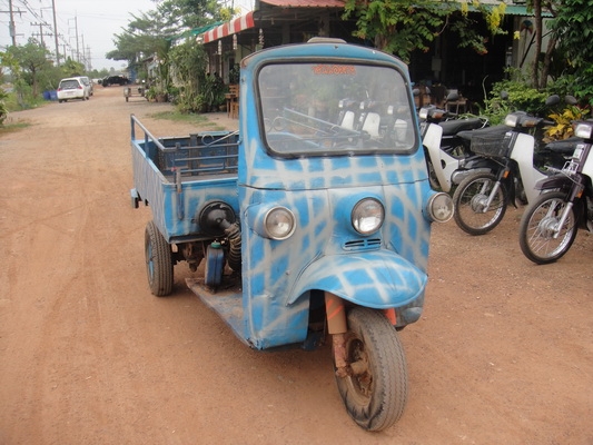 ขายรถ ตุ๊กๆๆ  ( ขับกลับได้ )