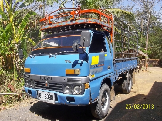 ขาย4ล้อ อิซูซุ TL  เครื่อง  74  แรงม้า  ราคา  138000  บาท