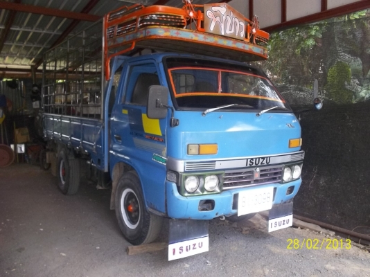 ขาย4ล้อ อิซูซุ TL  เครื่อง  74  แรงม้า  ราคา  138000  บาท