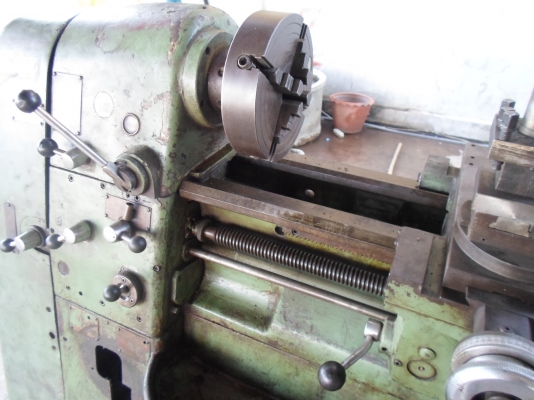 เครื่องกลึงอังกฤษ 3.5 ฟุต เกียร์บล็อก 2 เพลา 40,000 เครื่องกลึงอังกฤษ 3.5 ฟุต เกียร์บล็อก 2 เพลา 40,000