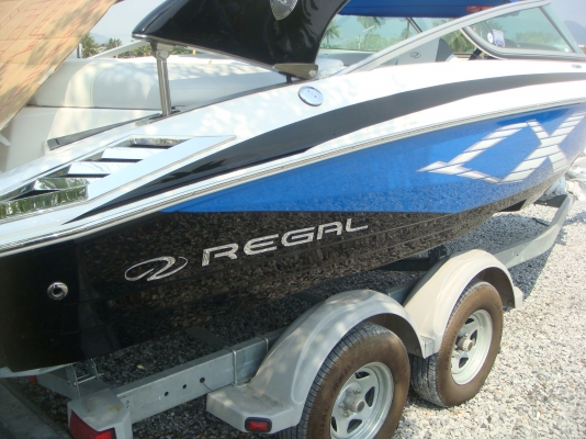 เรือสำราญใหม่ป้ายแดง รุ่น REGAL