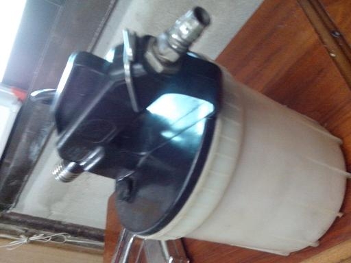 ขายถังดูดไล่ลมนำ้มันเบรค ของ germany มือสอง