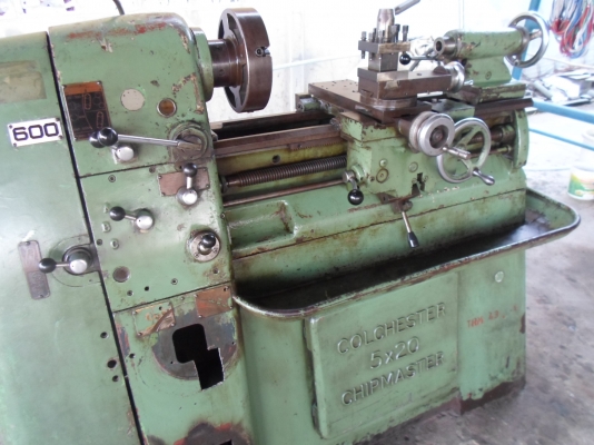เครื่่องกลึงอังกฤษ 3.5 ฟุต 2 เพลา เกียร์บล็อก 40,000
