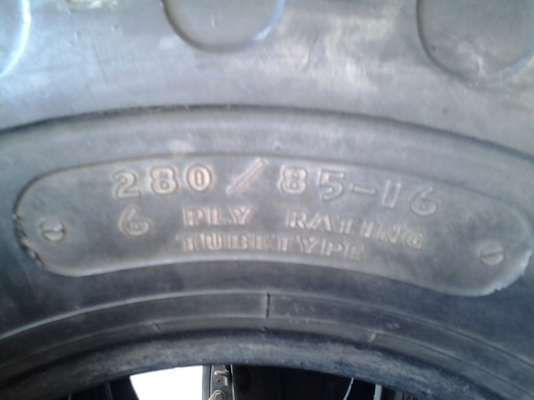 ยาง 31 ล้อ 15 และยาง 280/85/16