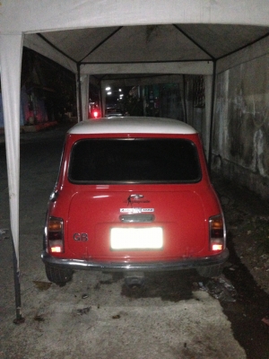 ขายด่วน mini austin ขาว-แดง 550,000 บาท