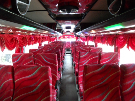 รถบัสแอร์สภาพสวยมาก เครื่องHIno 450HP 48 ที่นั่ง เบรคแห้งเขาควาย สองชั้น มีห้องด้านล่าง รถบัสแอร์สภาพสวยมาก เครื่องHIno 450HP 48 ที่นั่ง เบรคแห้งเขาควาย สองชั้น มีห้องด้านล่าง