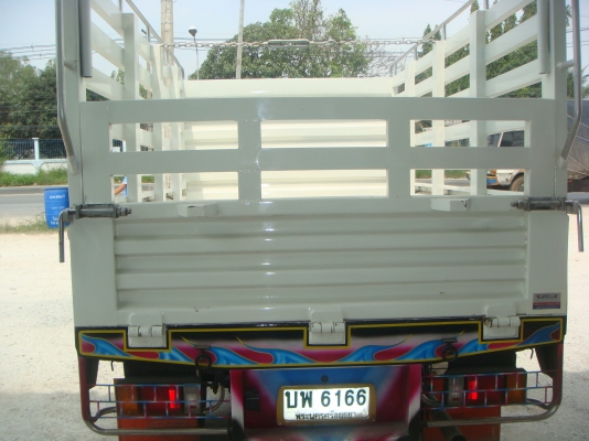 ISUZU NLR  130 แรงม้า กระบะสแตนเลส รถปี 55