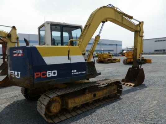 มาถึงเมืองไทยแล้ว มือสองญี่ปุ่นนำเข้าเอง แบคโฮ KOMATSU-PC60-6 มือสองญี่ปุ่นแท้ สภาพดี รถพร้อมใช้ ราคาคุยกันได้ มีบริการขนส่ง มาถึงเมืองไทยแล้ว มือสองญี่ปุ่นนำเข้าเอง แบคโฮ KOMATSU-PC60-6 มือสองญี่ปุ่นแท้ สภาพดี รถพร้อมใช้ ราคาคุยกันได้ มีบริการขนส่ง