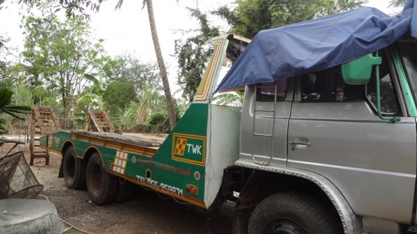 ขายแทนเลอร์ บรรทุกรถเกี่ยวฮี่โน่ F17