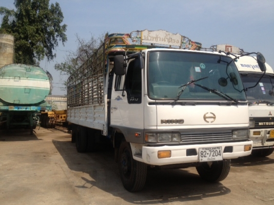 HINO HI-TECH  195 hp กระบะบรรทุกยาว 6.90 m