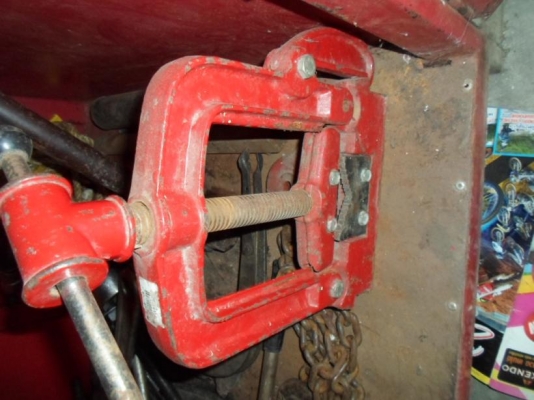 ขายtapeเกลียวแป๊ปน้ำใช้มือ ขนาดเล็ก มือสอง