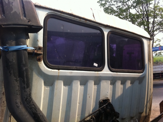 ขายหัวเก๋ง 10 ล้อ ตามสภาพ ราคาเบาๆ