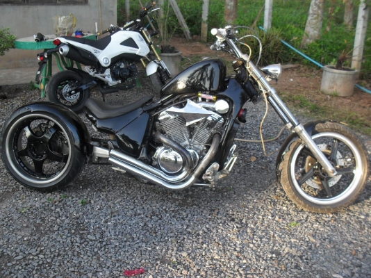 ขายสตรีท 400 ล้อโต ทะเบียนแท้