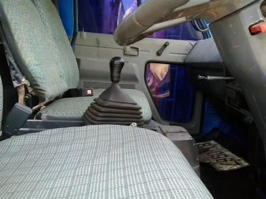 ขารถหกล้อดั้มอีซูซุ195แชชซี ราคา755000บาท ราคาน่าซื้อครับถูกแต่ดี