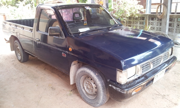 ขาย Nissan Big M single cab ปี 38 จอโค้ง ถูกๆ ครับ