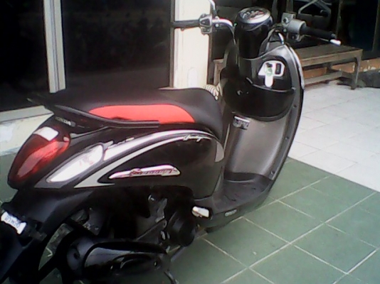 สวยมากๆ Scoopy – i รุ่นใหม่ล่าสุด ปลายปี 2555 คลาสสิค ราคาไม่แพง สวยมากๆ Scoopy – i รุ่นใหม่ล่าสุด ปลายปี 2555 คลาสสิค ราคาไม่แพง