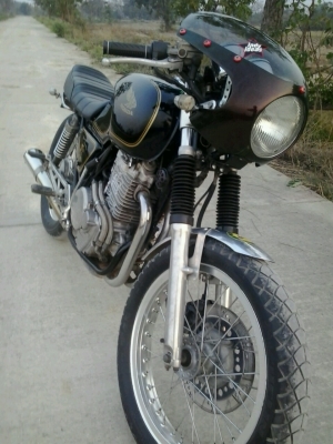 ขาย Clubman 400 สรรพสามิตรครับ ขาย Clubman 400 สรรพสามิตรครับ