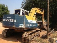 KOMATSU PC120-5 ตัวเดินใหญ่ คอนโทรนยาว ไฟฟ้าตัด KOMATSU PC120-5 ตัวเดินใหญ่ คอนโทรนยาว ไฟฟ้าตัด