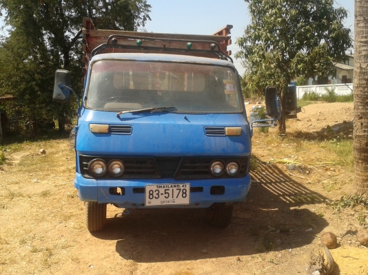 ขายรถ 6ล้อ  ISUZU KS100