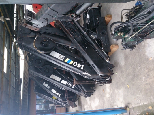 ขายเครนพับ ทั้งใหม่ และ มือสอง และอุปกรณ์ นำเข้าจาก ยุโรป