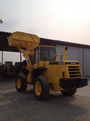 รถตักล้อยาง Komatsu WA 250-3
