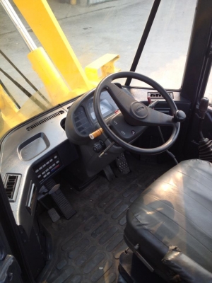 รถตักล้อยาง Komatsu WA 250-3