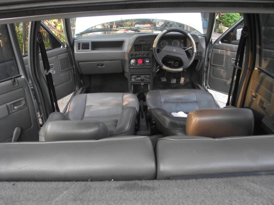 1988 PEUGEOT, 309 1.6 สีเทา เกียร์ธรรมดา ขับได้ ขายตามสภาพ 1988 PEUGEOT, 309 1.6 สีเทา เกียร์ธรรมดา ขับได้ ขายตามสภาพ