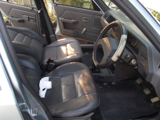 1988 PEUGEOT, 309 1.6 สีเทา เกียร์ธรรมดา ขับได้ ขายตามสภาพ 1988 PEUGEOT, 309 1.6 สีเทา เกียร์ธรรมดา ขับได้ ขายตามสภาพ