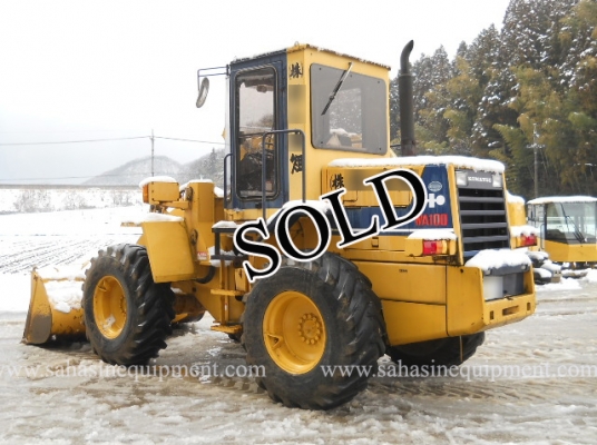 รถตัก WA100-1 รถนอก ขายถูก บจก.สหสินอีควิปเม้นท์ โทร.081-5851880, 02-5168100-1