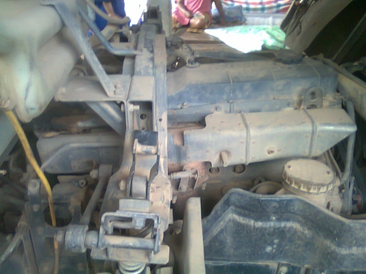 ขายหกล้อดั้ม195NRR32D