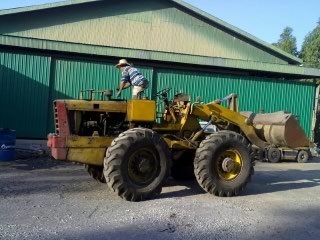 ขายรถตักล้อยาง JH 30  สภาพดี พร้อมใช้งาน ราคาต่อรองได้