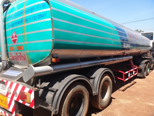 ขายด่วน หางลากน้ำมัน 2  เพลา   30000  ลิตร  พร้อมใช้งาน