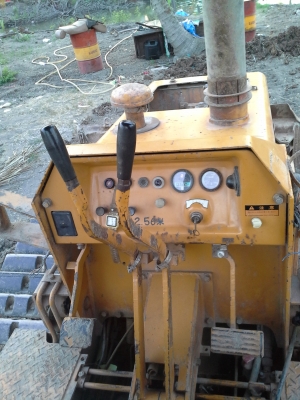 ขาย แทรกเตอร์ KOMATSU D2-5 !!!