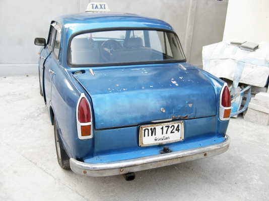 Datsun Bluebird P312