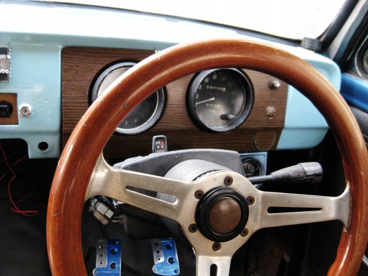 Datsun Bluebird P312