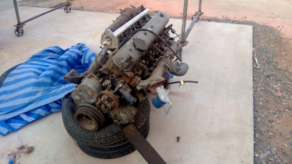 ขายเครื่องยนต์ฮีโนEC100