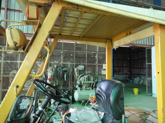 รถโฟล์คลิฟ Komatsu FG20-8 งาพิเศษควงสว่าน... รถโฟล์คลิฟ Komatsu FG20-8 งาพิเศษควงสว่าน...