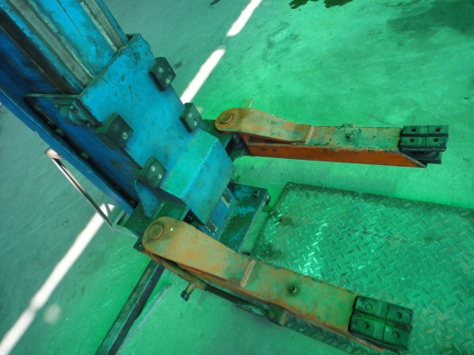 ลิฟท์ยกรถ 2 เสา