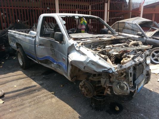 ขายรถกะบะ NISSAN BIG-M ฝาแดง มีทะเบียน ขายรถกะบะ NISSAN BIG-M ฝาแดง มีทะเบียน