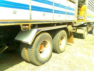 ขายรถบรรทุกพ่วง (18 ล้อ) ISUZU DECA EURO II จดทะเบียนปี 48 เครื่องดำ ดั๊มพ์มิเนียม ทะเบียนพร้อมโอน