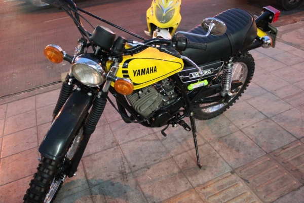 YAMAHA DT100