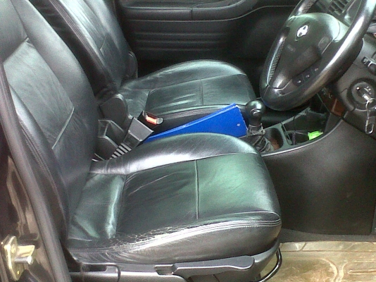 ต้องการขาย เชพโรเลต  ซาฟีร่า เครื่อง 2.2  เกียร์ออโต้ เบาะหนัง  สีดำ ล้อแม็ก ทุกอย่างพร้อมใช้งาน ปี 2003 รถเจ้าของขายเอง ราคาต่อรองได้คับ ติดแก็ส LPG + น้ำม้น ใช้ได้ทั้งแก็สและน้ำม่ันคับ