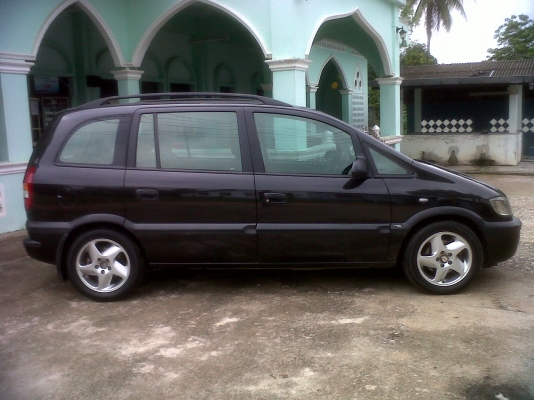 ต้องการขาย เชพโรเลต  ซาฟีร่า เครื่อง 2.2  เกียร์ออโต้ เบาะหนัง  สีดำ ล้อแม็ก ทุกอย่างพร้อมใช้งาน ปี 2003 รถเจ้าของขายเอง ราคาต่อรองได้คับ ติดแก็ส LPG + น้ำม้น ใช้ได้ทั้งแก็สและน้ำม่ันคับ