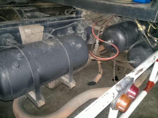 ขายรถ 10 ล้อ 2 เพลา หัวลากคัสทรี HINO FM227LD วางเครื่อง EP-100 เกัยร์อีตั้น ช่วงล่าง ZM10 น๊อต คานหน้าใหญ่ รถสวย รีบจองด่วน