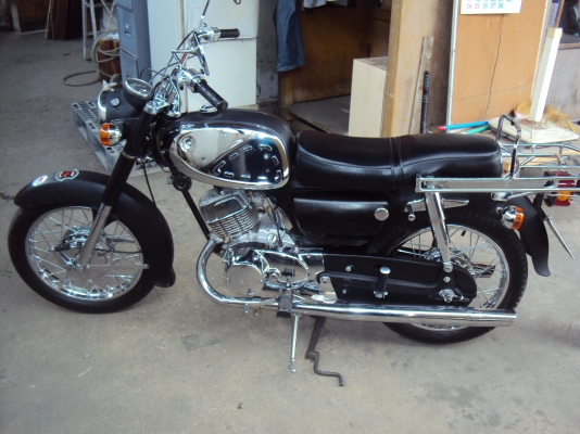 ขายรถซูซูกิ s10 มีทะเบียนชุดโอน ภาษีเต็มสวยสนใจติดต่อสรกฤช 081-8478107